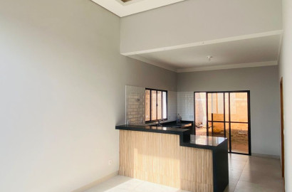 Linda Casa no Jardim Campo Belo!