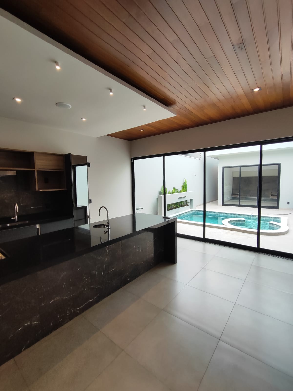 Casa alto padrão no Parque José Cury!